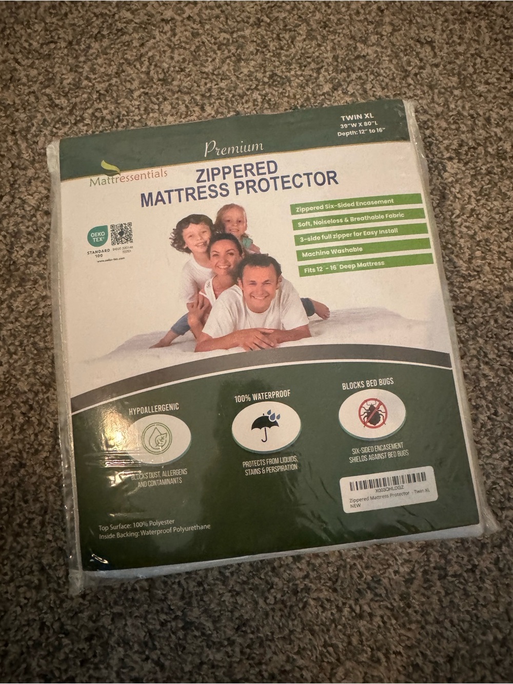 Dorm Twin XL Essentials Zippered Mattress Protector - White - brand new